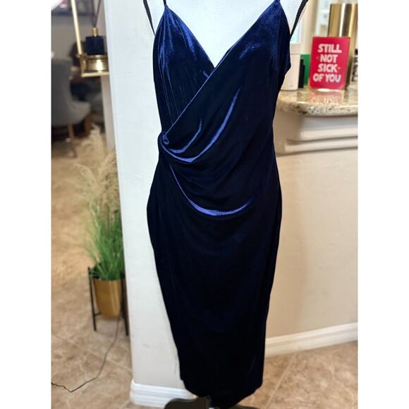 Showpo Loving Blind Midi Dress - Draped Thigh Split Dress in navy velvet 8 - Picture 5 of 6